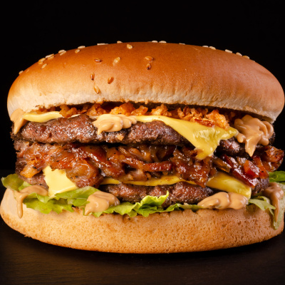 Даблбургер с беконовым джемом