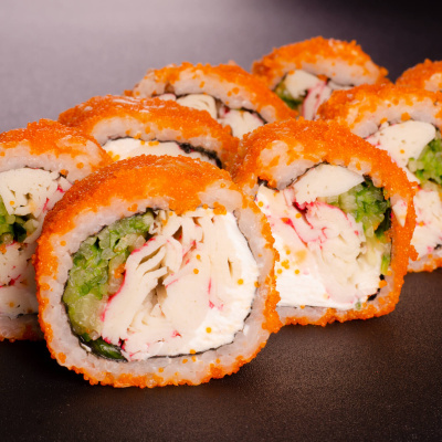 Ролл Калифорния с крабом 