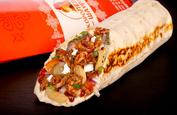 Шаурма с рваным мясом и фетой