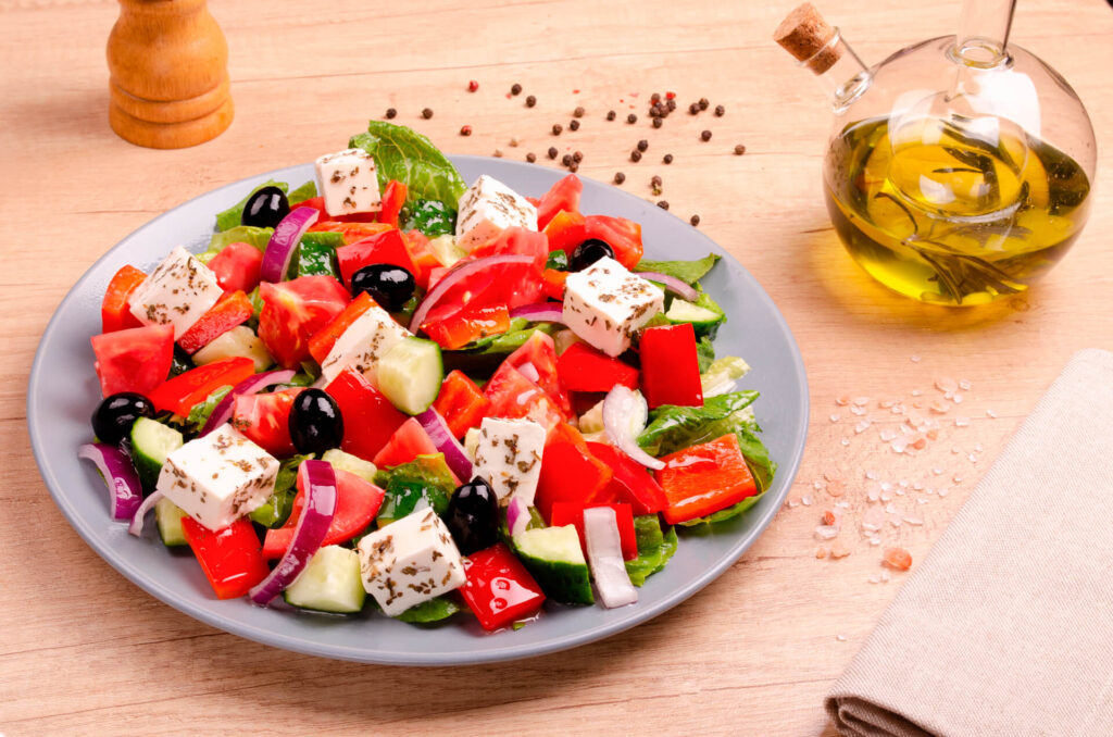 Салат греческий в Харькове