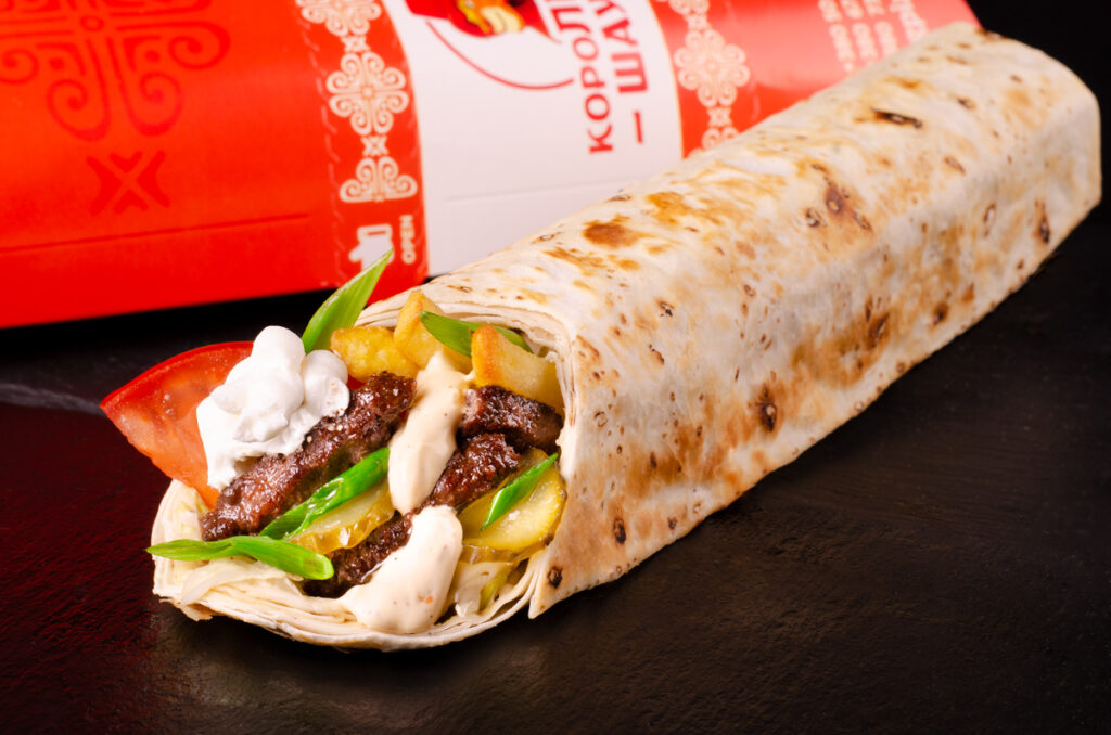 Шаурма с говядиной и картошкой фри в Харькове