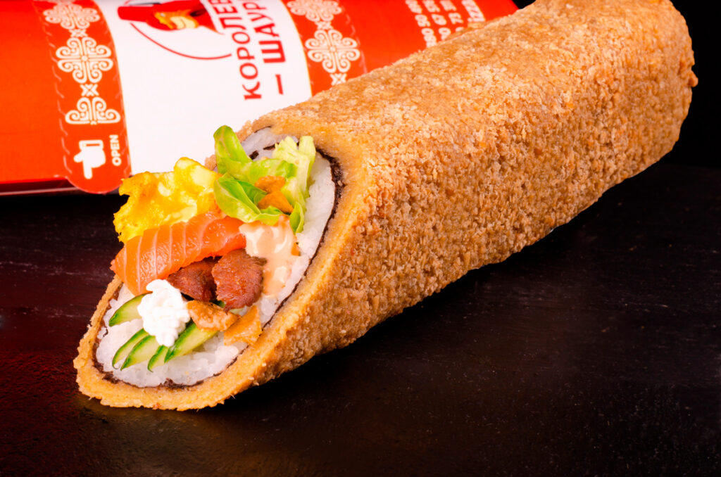 Шаурма японская с копчёным окунем и лососем в Харькове