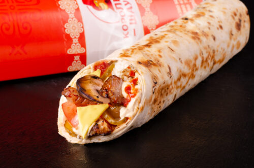 Шаурма з куркою, сиром та грибами у Харкові