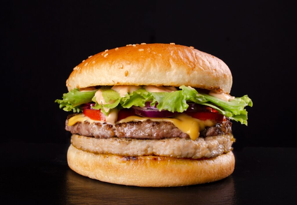 Бургер З куркою та яловичиною у Харкові