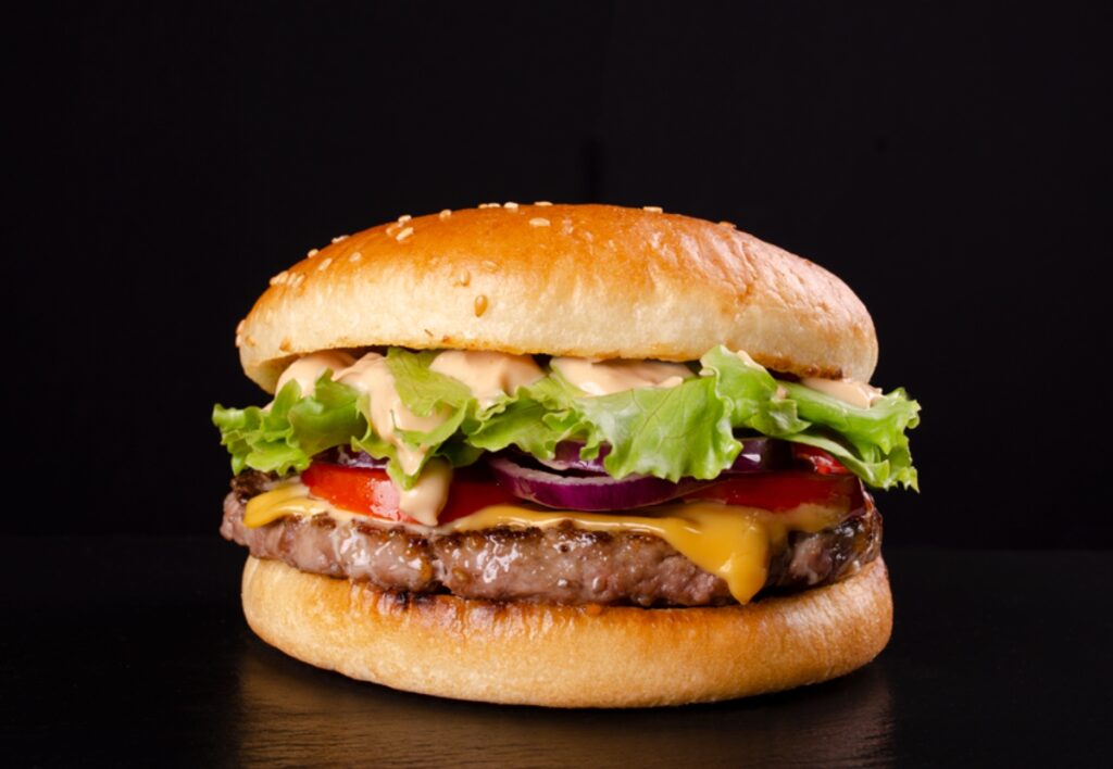 Бургер З яловичиною у Харкові