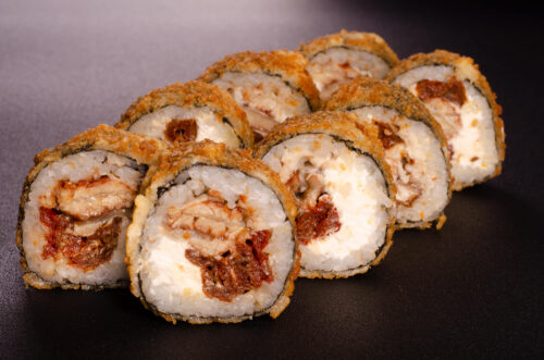 Рол Темпура з вугром та в'яленими томатами у Харкові