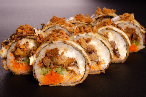 Рол Філадельфія з копченим окунем у темпурі у Харкові