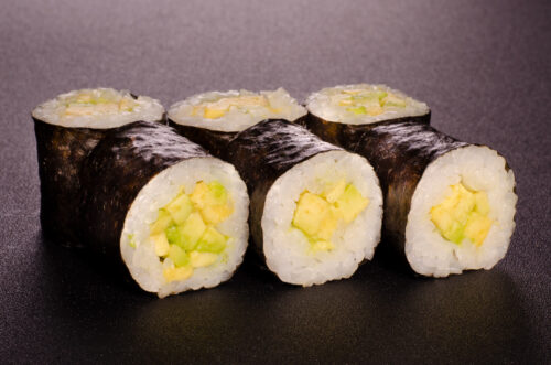 Ролл авокадо в Харькове