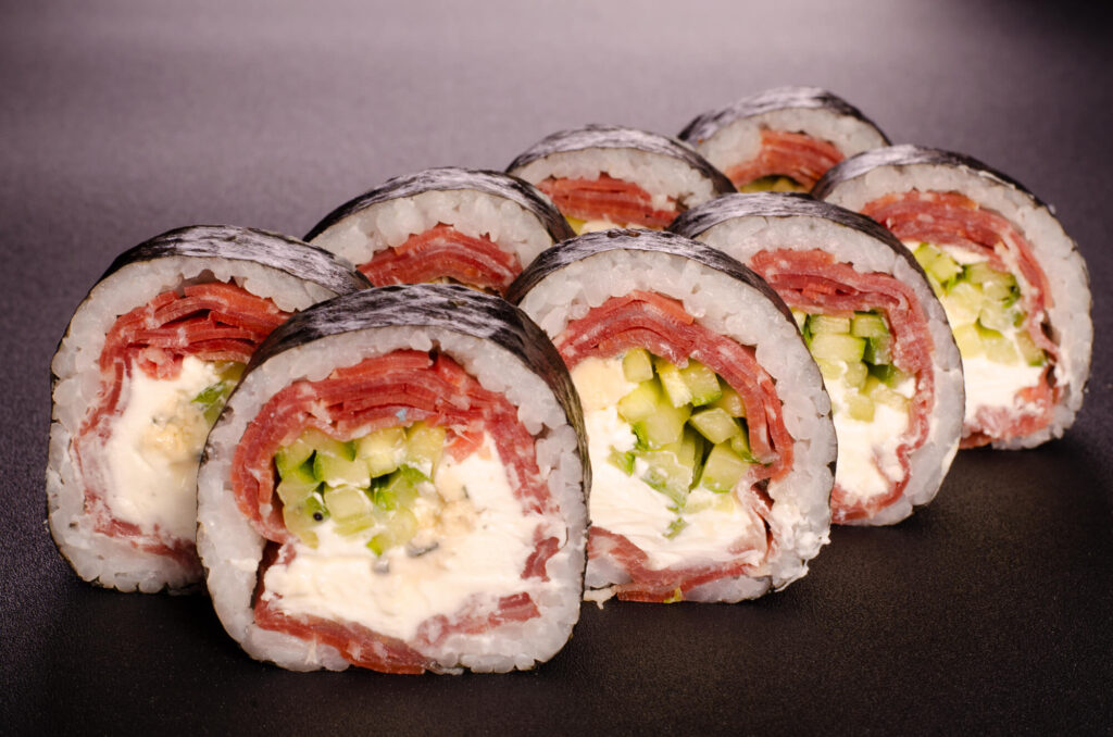 Ролл Футомаки с хамоном в Харькове