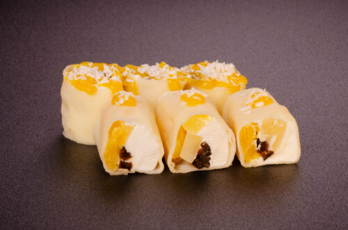 Солодкий рол з ананасом у Харкові